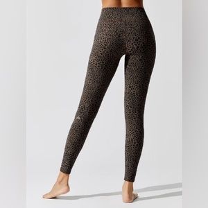 Alo Yoga Leopard Print High-Waist Ankle Leggings/Tights